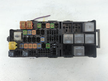 2004 Ford Freestyle Fusebox Fuse Box Panel Relay Module P/N:7154-5616-30 5C3T-14B192-AA Fits OEM Used Auto Parts - Oemusedau