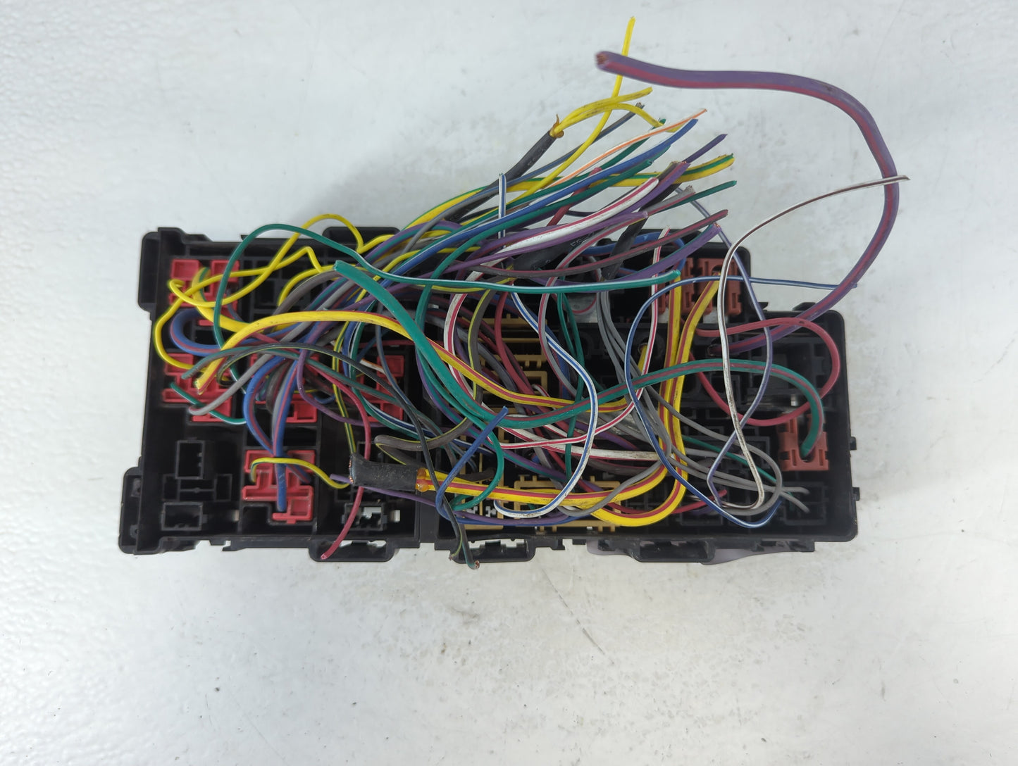 2004 Ford Freestyle Fusebox Fuse Box Panel Relay Module P/N:7154-5616-30 5C3T-14B192-AA Fits OEM Used Auto Parts - Oemusedau