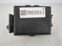 2003-2004 Ford Mustang Fusebox Fuse Box Panel Relay Module P/N:F8ZB-14A003-C Fits Fits 2003 2004 OEM Used Auto Parts - Oemus