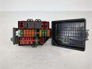 2003-2004 Ford Mustang Fusebox Fuse Box Panel Relay Module P/N:F8ZB-14A003-C Fits Fits 2003 2004 OEM Used Auto Parts
