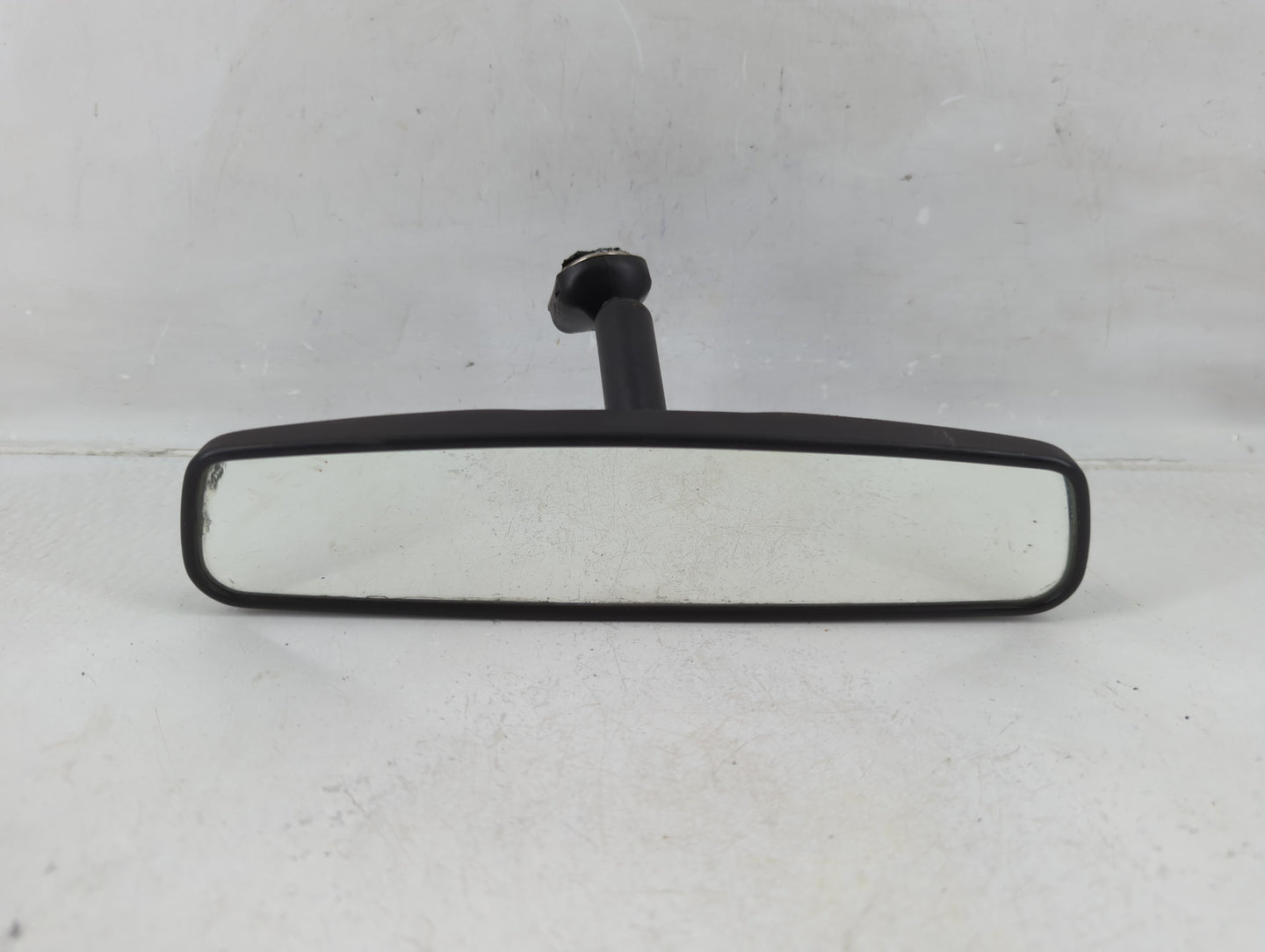 2004 Ford Mustang Interior Rear View Mirror Replacement OEM P/N:E8011083 Fits OEM Used Auto Parts - Oemusedautoparts1.com