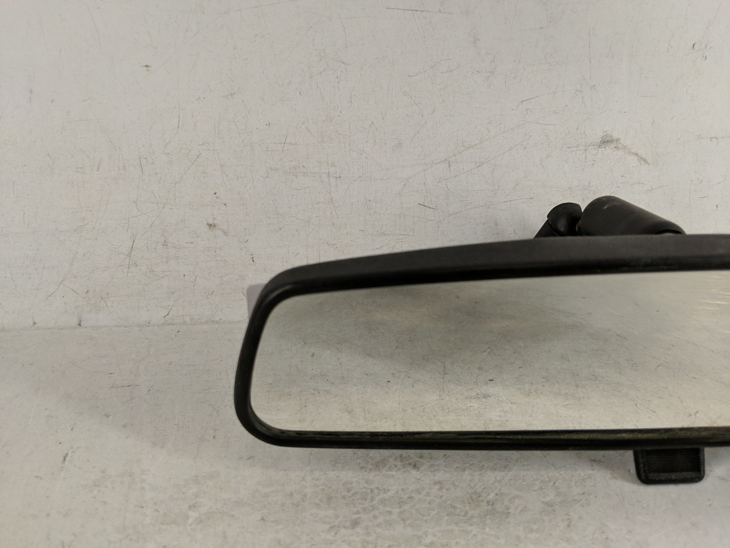 2004 Ford Mustang Interior Rear View Mirror Replacement OEM P/N:E8011083 Fits OEM Used Auto Parts - Oemusedautoparts1.com