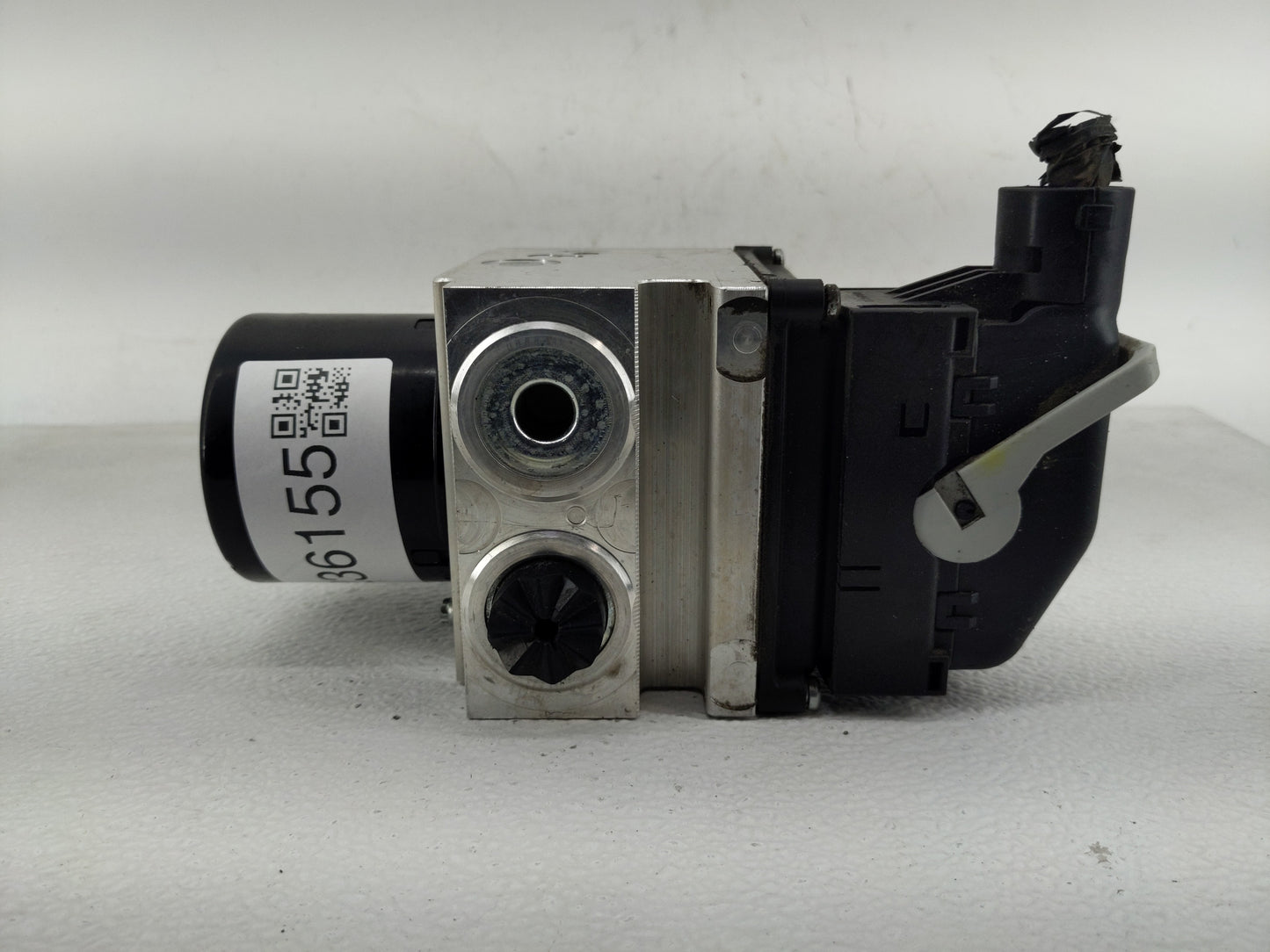 2004 Ford Mustang ABS Pump Control Module Replacement P/N:4R33-2C353-AG Fits OEM Used Auto Parts - Oemusedautoparts1.com