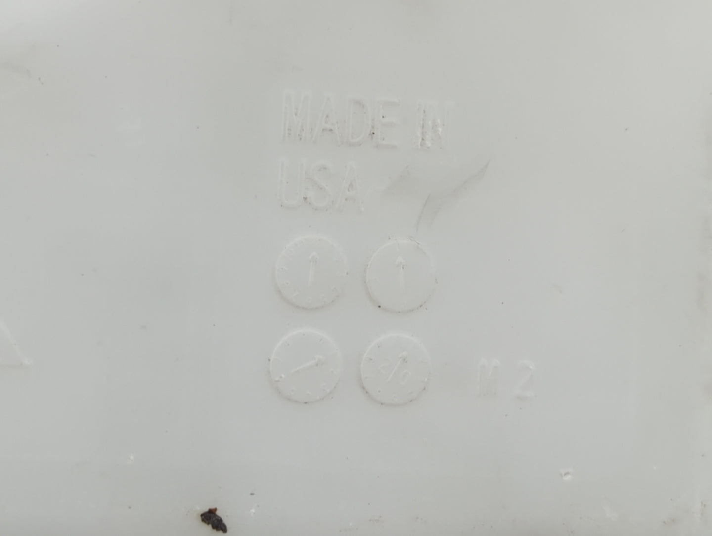 1999-2004 Ford Mustang Windshield Washer Fluid Reservoir Bottle Oem - Oemusedautoparts1.com