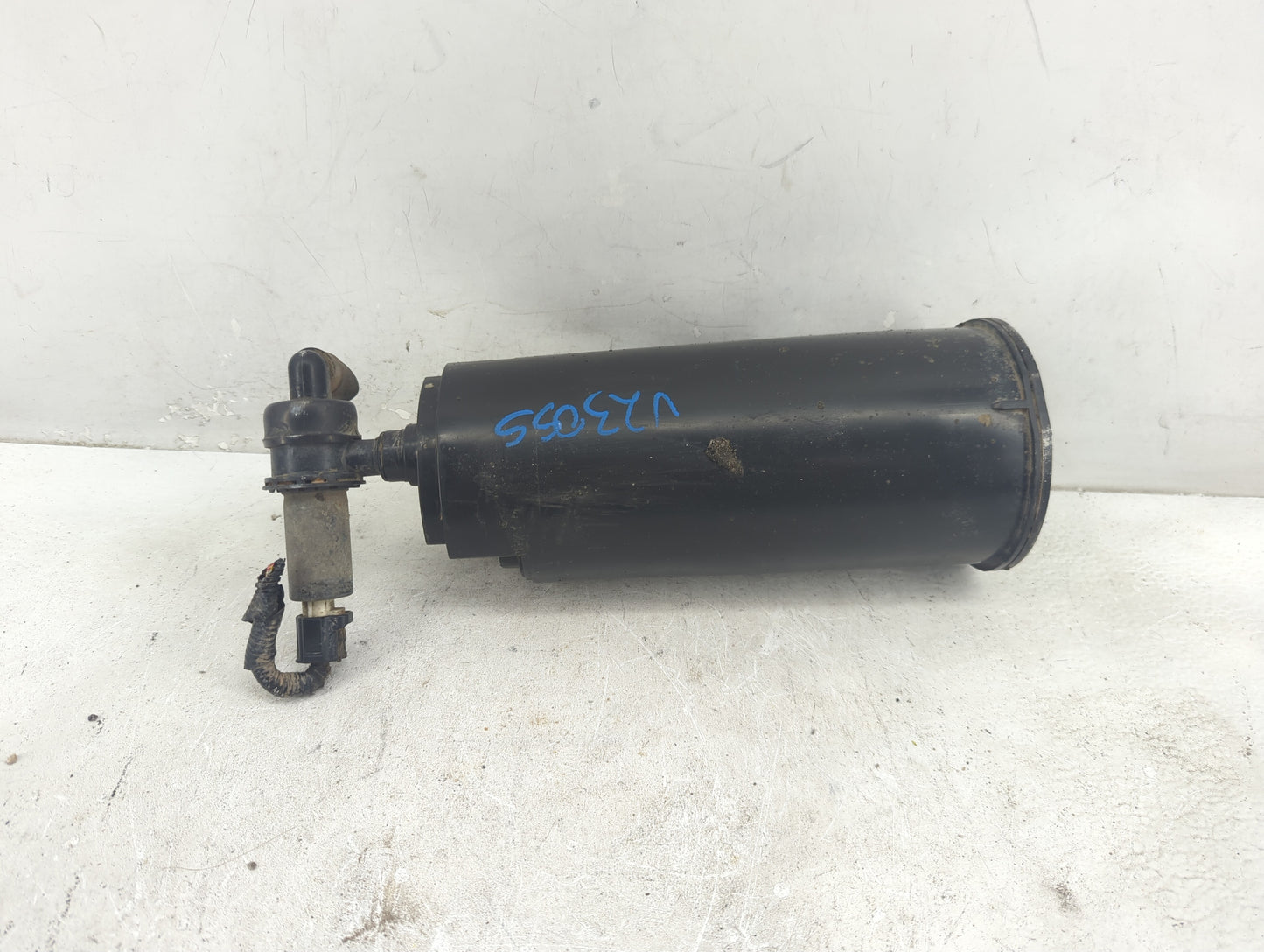 2004 Ford Mustang Fuel Vapor Charcoal Canister - Oemusedautoparts1.com