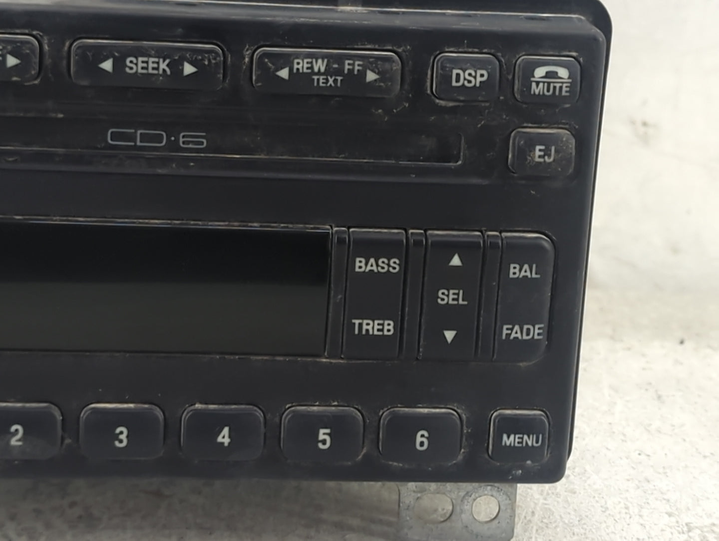 2001-2004 Ford Mustang Radio Cd Changer 3r3t-18c815-ue - Oemusedautoparts1.com