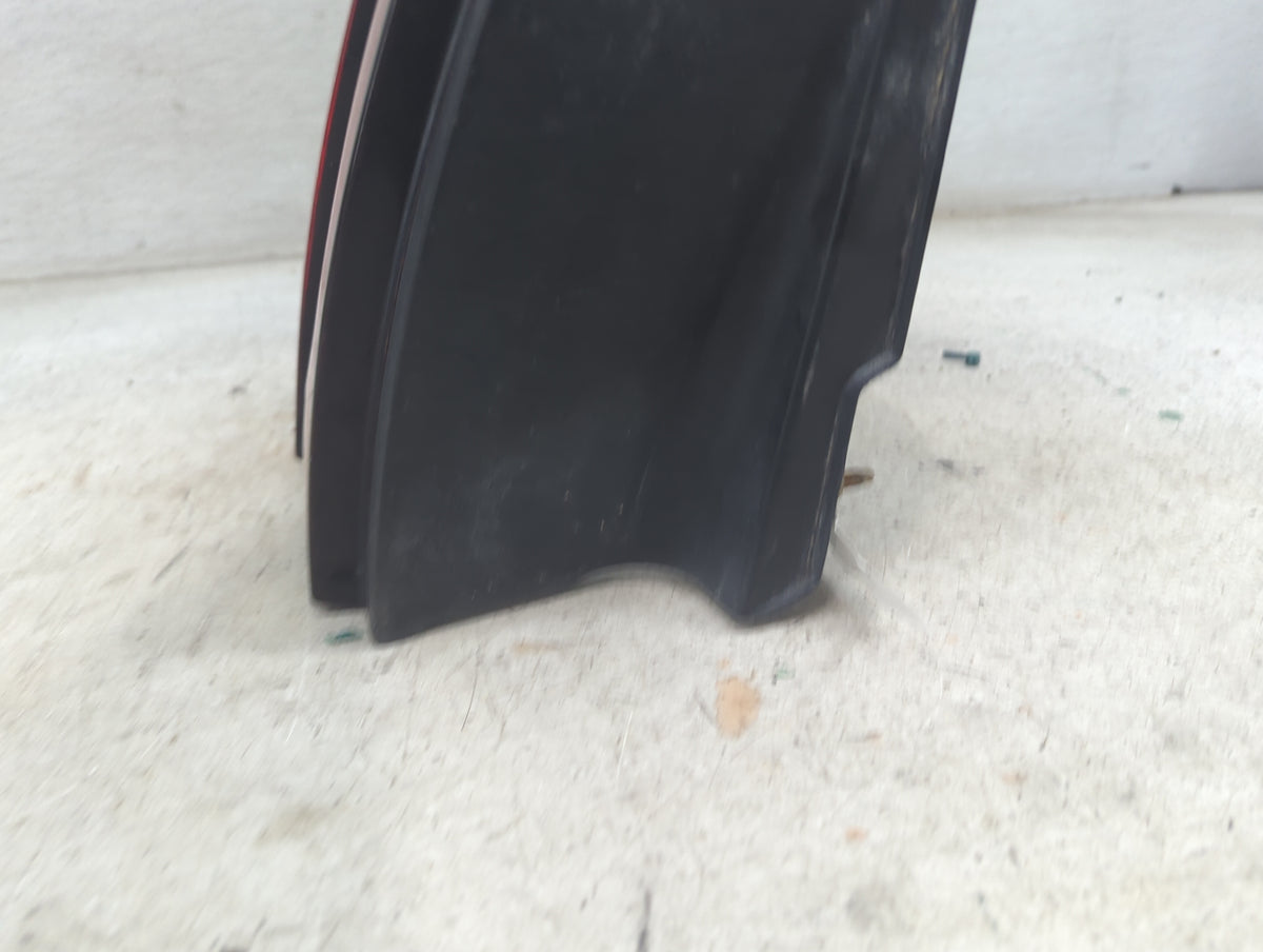 1999-2004 Ford Mustang Tail Light Assembly Driver Left OEM Fits Fits 1999 2000 2001 2002 2003 2004 OEM Used Auto Parts - Oem