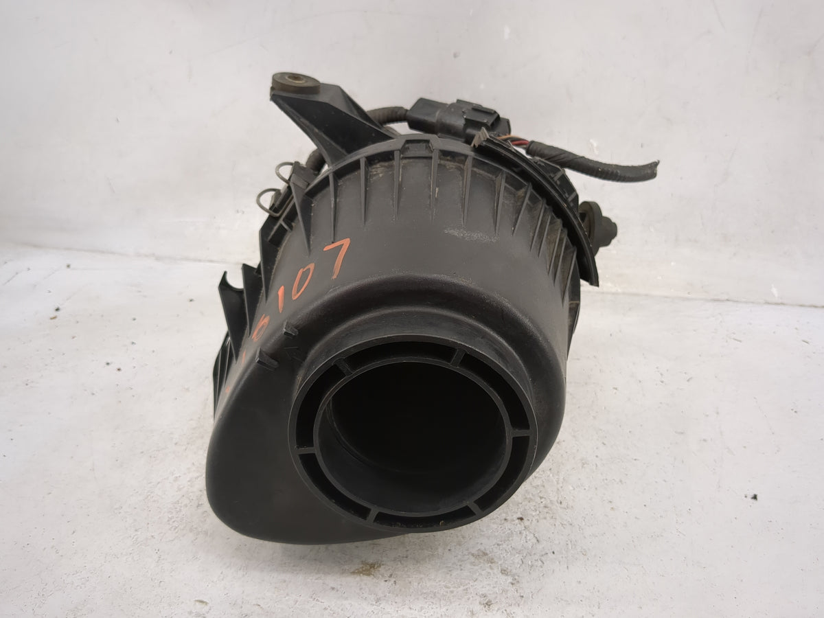 2002-2004 Ford Mustang Air Cleaner Intake-duct Hose Tube - Oemusedautoparts1.com