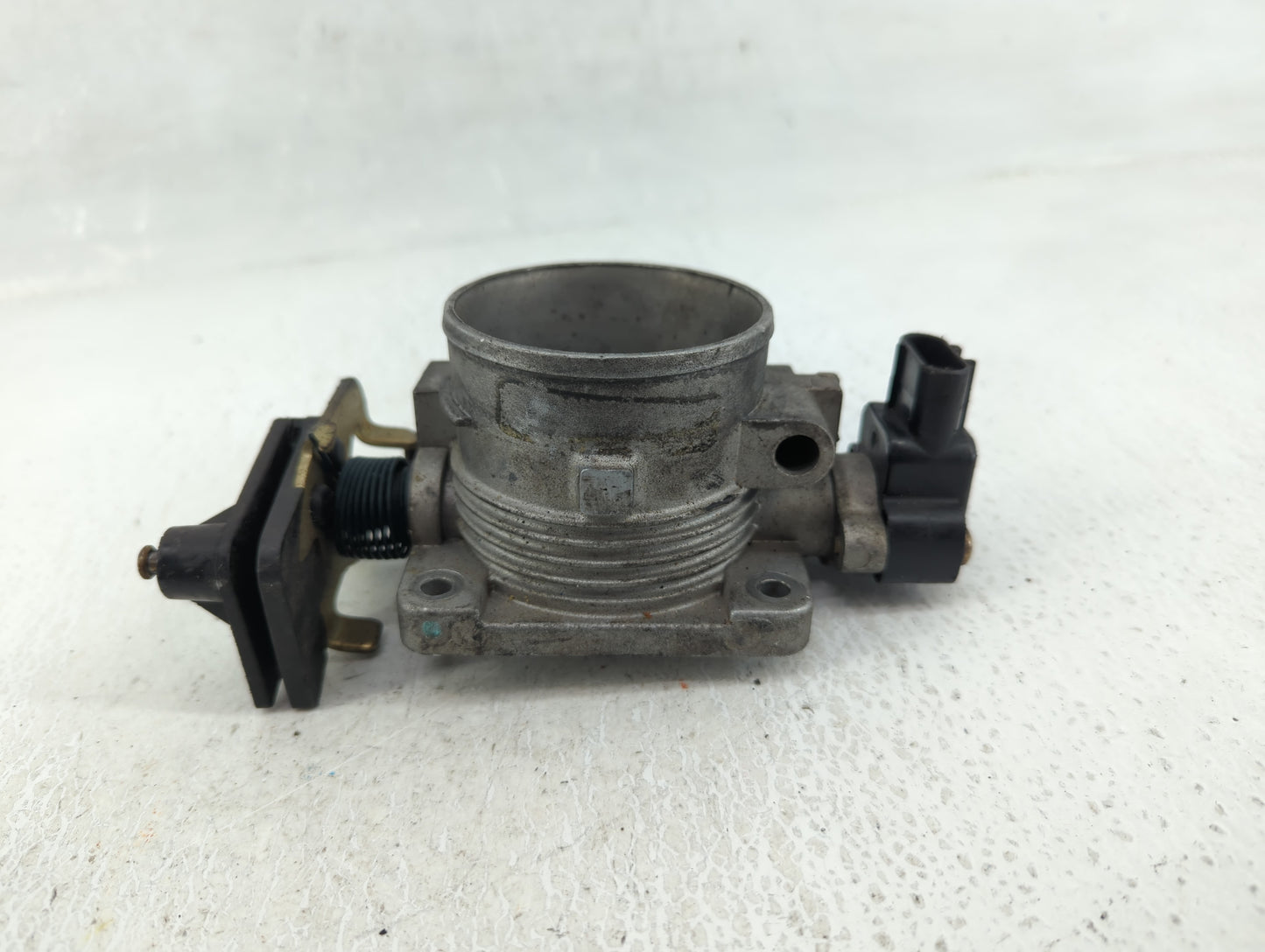 2002-2004 Ford Mustang Throttle Body Fits Fits 2002 2003 2004 OEM Used Auto Parts - Oemusedautoparts1.com