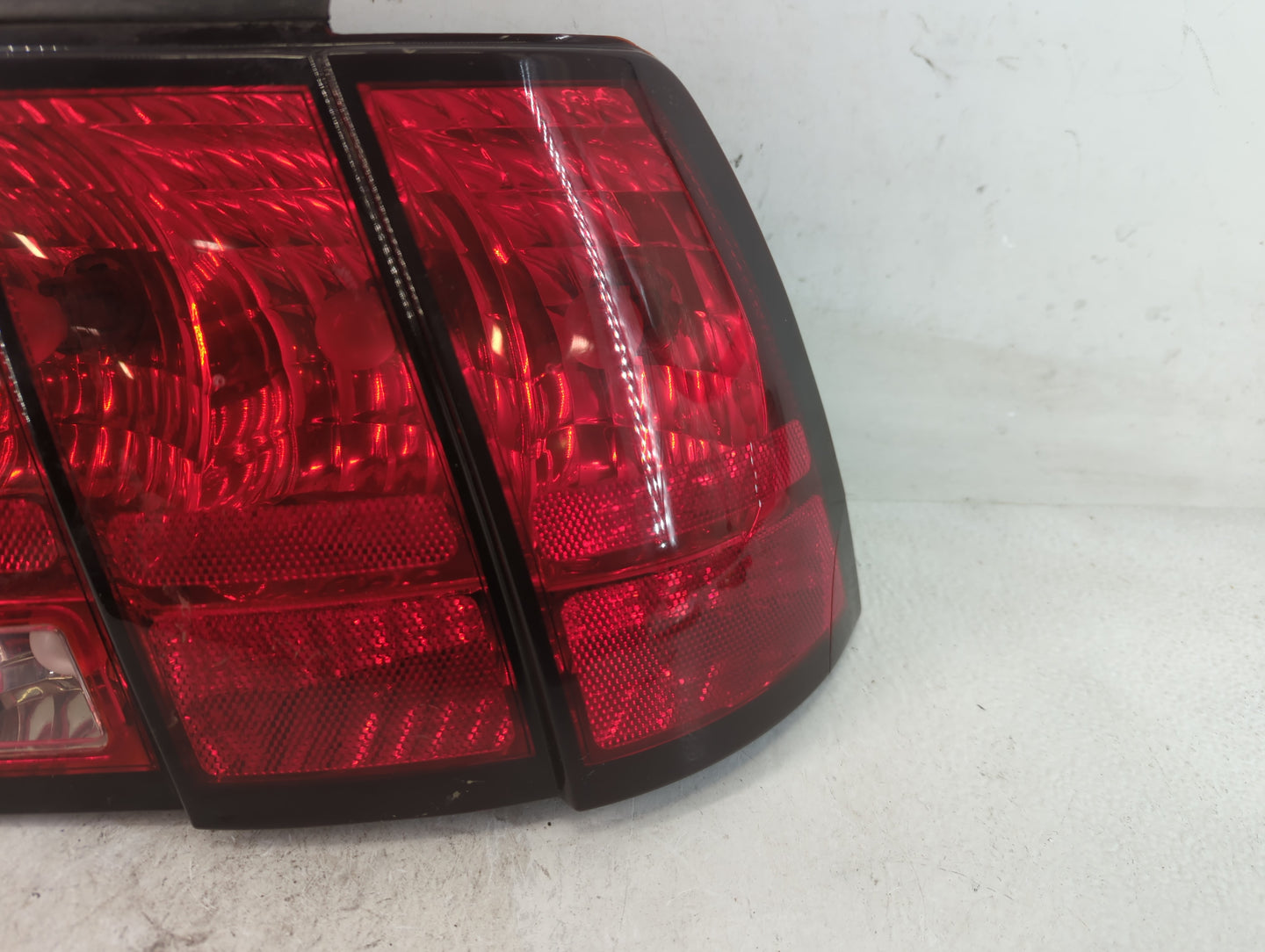 1999-2004 Ford Mustang Tail Light Assembly Driver Left OEM P/N:XR33-13407-AB Fits Fits 1999 2000 2001 2002 2003 2004 OEM Use
