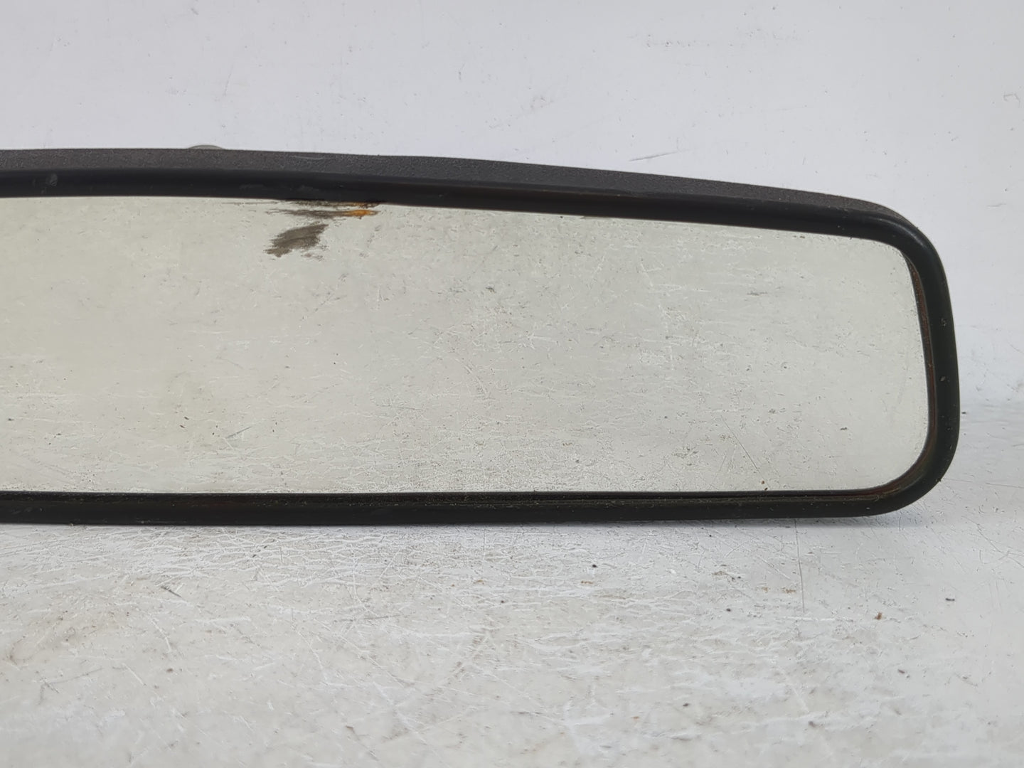 2004 Ford Mustang Interior Rear View Mirror Replacement OEM P/N:E8011083 Fits OEM Used Auto Parts - Oemusedautoparts1.com