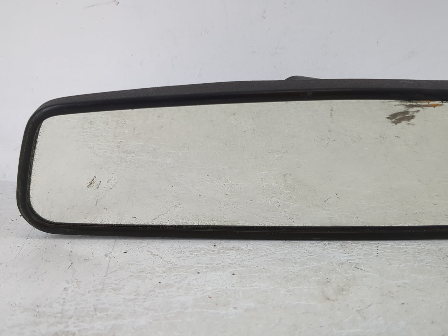 2004 Ford Mustang Interior Rear View Mirror Replacement OEM P/N:E8011083 Fits OEM Used Auto Parts - Oemusedautoparts1.com