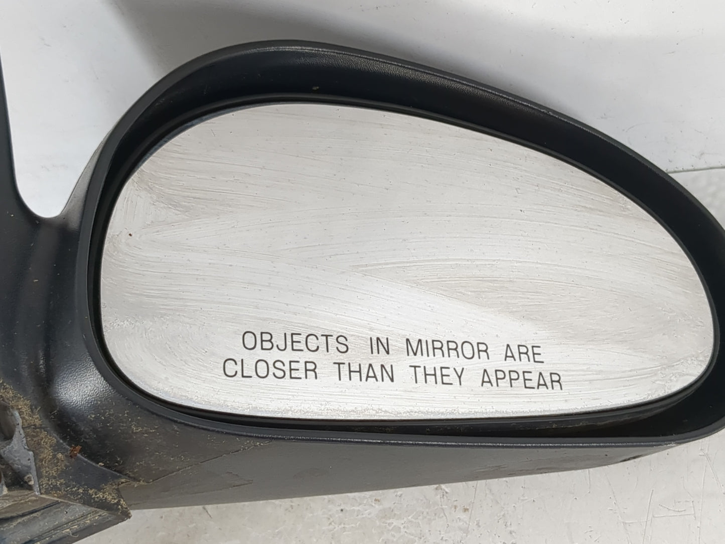 1999-2004 Ford Mustang Passenger Right Side View Manual Door Mirror Black - Oemusedautoparts1.com