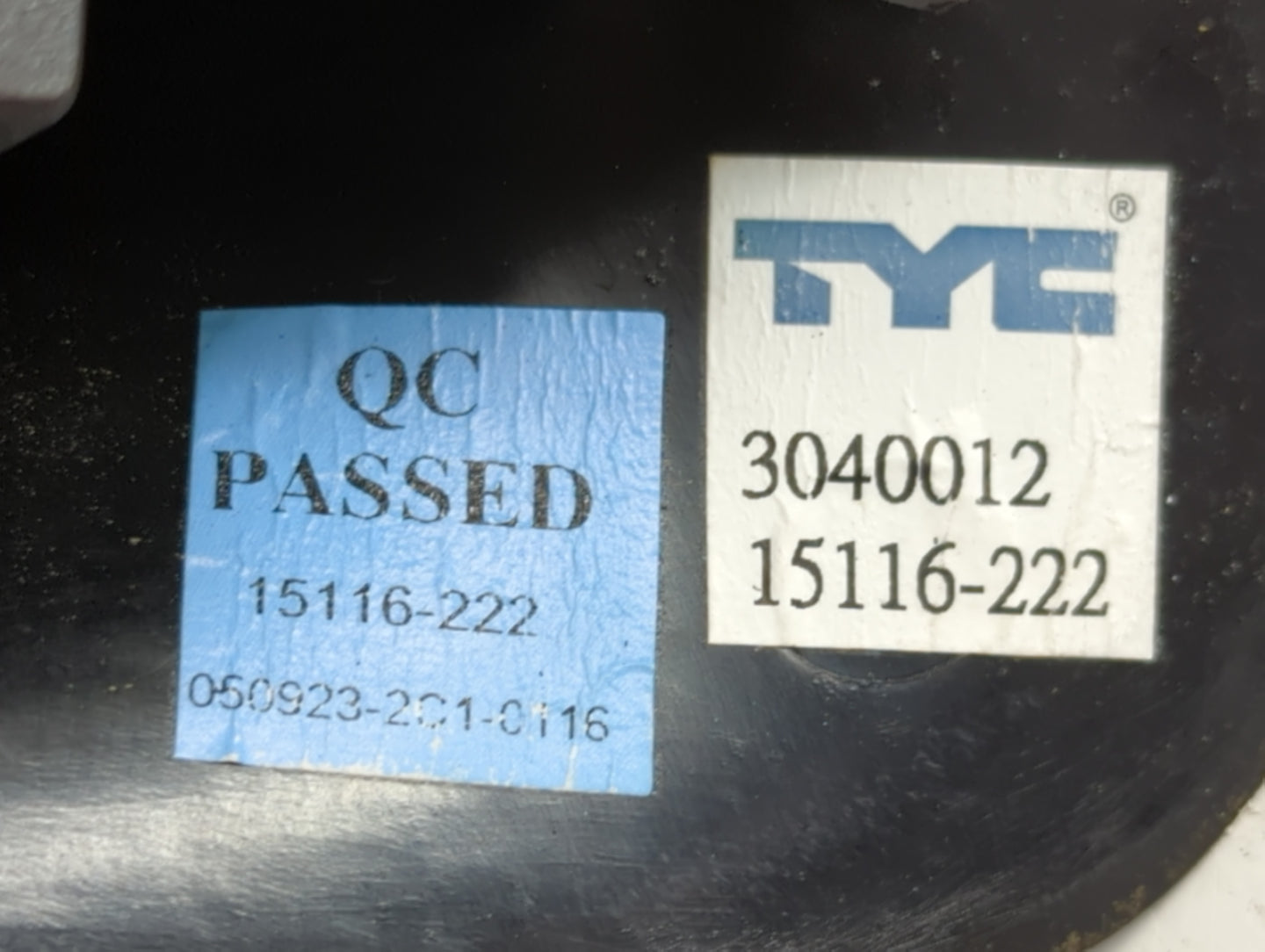 1995-2005 Ford Ranger Side Mirror Replacement Driver Left View Door Mirror P/N:15116-222 3040012 Fits OEM Used Auto Parts - 