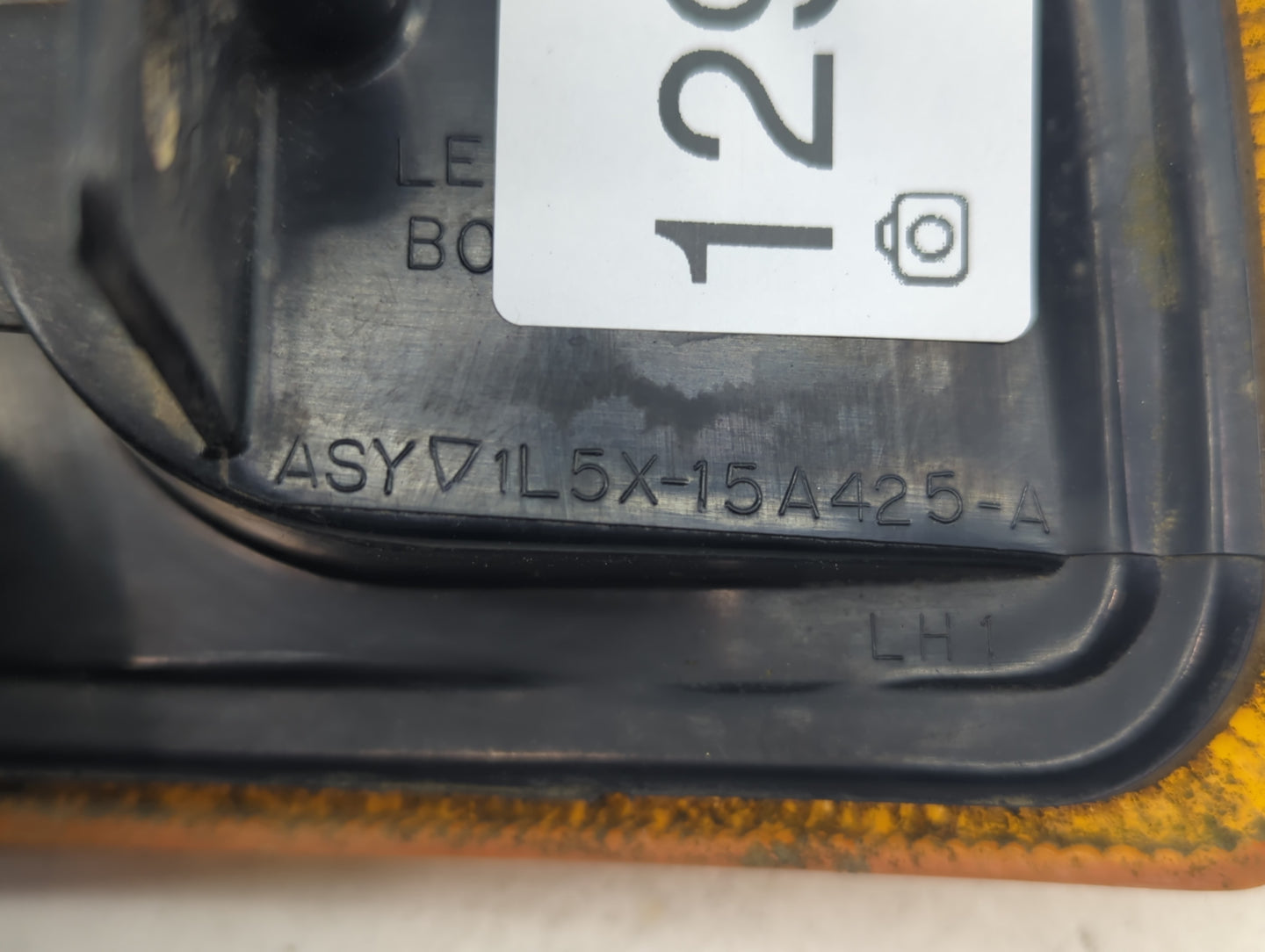 2001-2005 Ford Ranger Driver Left Oem Front Light Lamp - Oemusedautoparts1.com