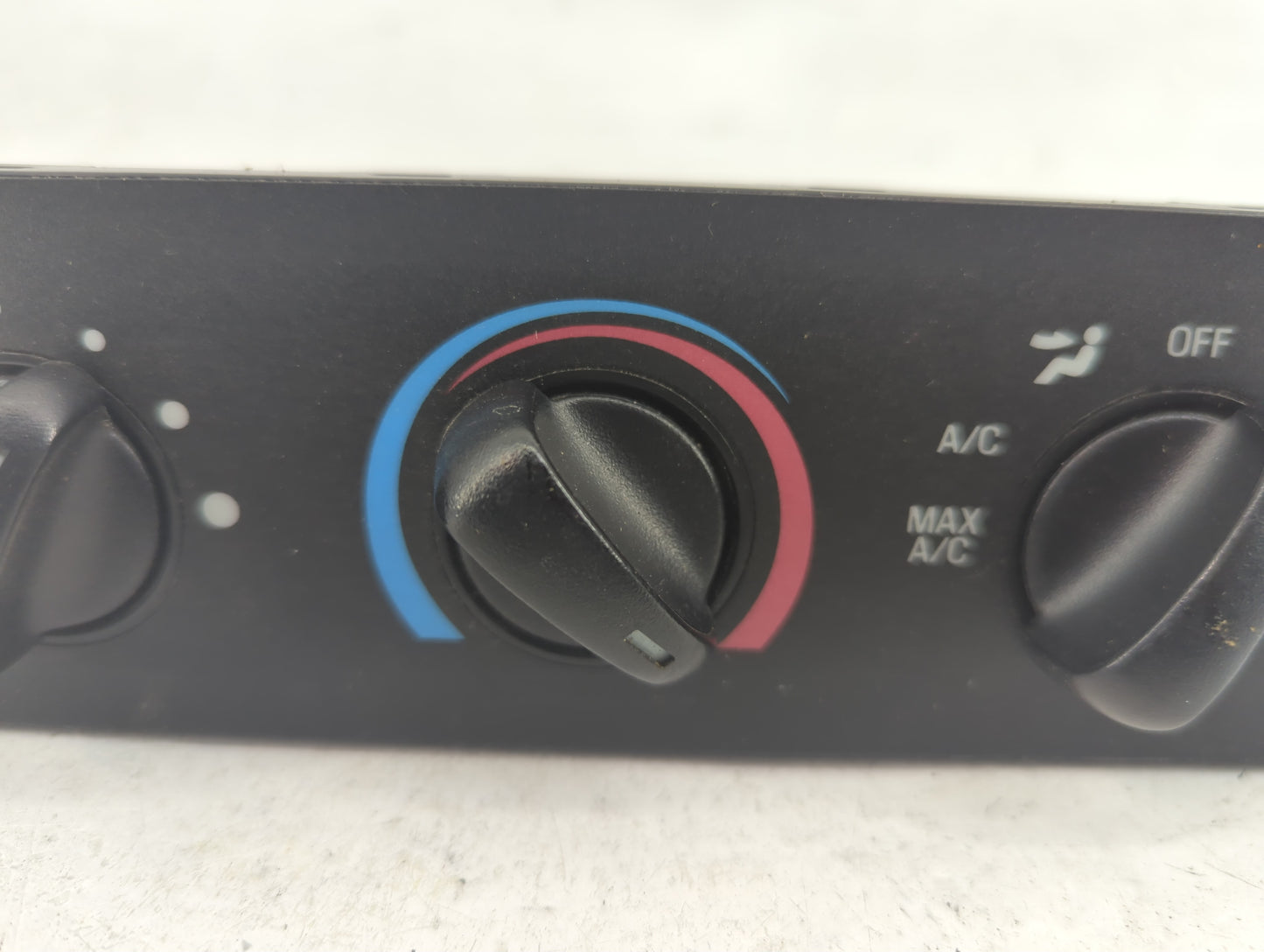 2003-2011 Ford Ranger Climate Control Module Temperature AC/Heater Replacement P/N:3L5H-19E764-AA Fits OEM Used Auto Parts -