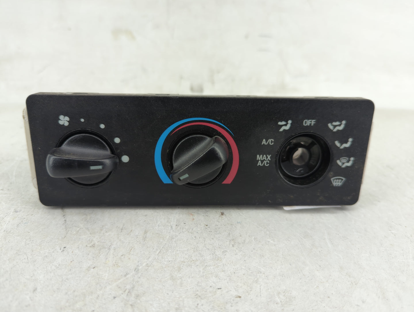 2003-2011 Ford Ranger Climate Control Module Temperature AC/Heater Replacement P/N:XL5H-19C733-BA 3L5H-19E764-AA Fits OEM Us