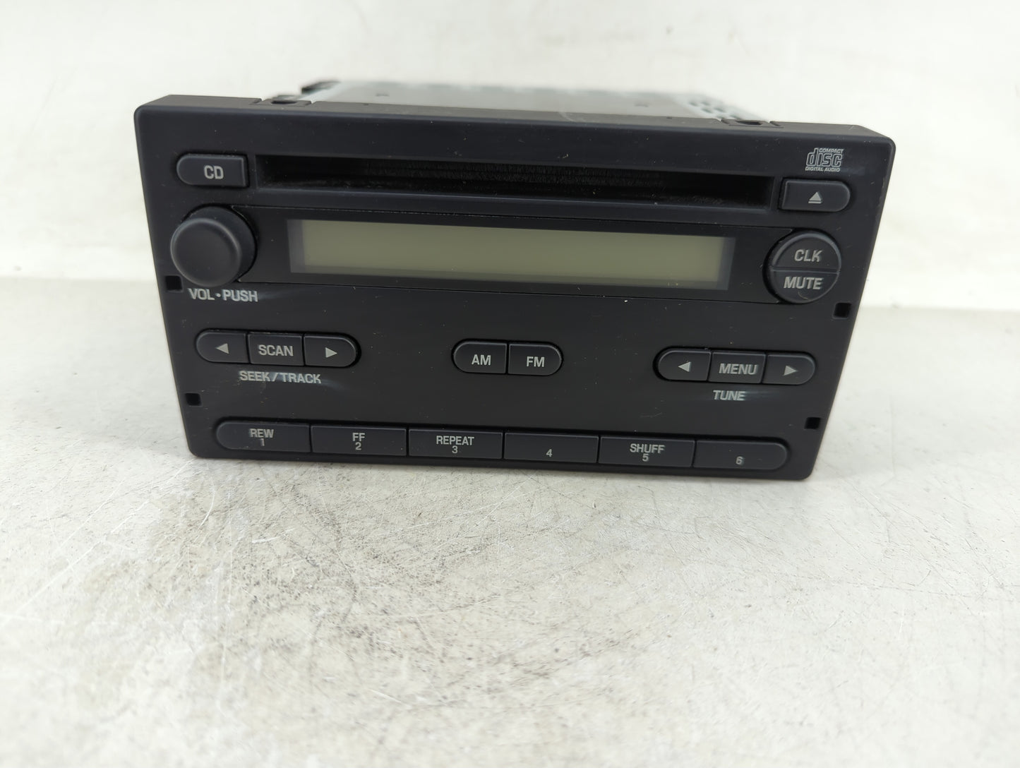 2004-2005 Ford Ranger Radio AM FM Cd Player Receiver Replacement P/N:4L5T-18C869-AE Fits Fits 2004 2005 OEM Used Auto Parts 