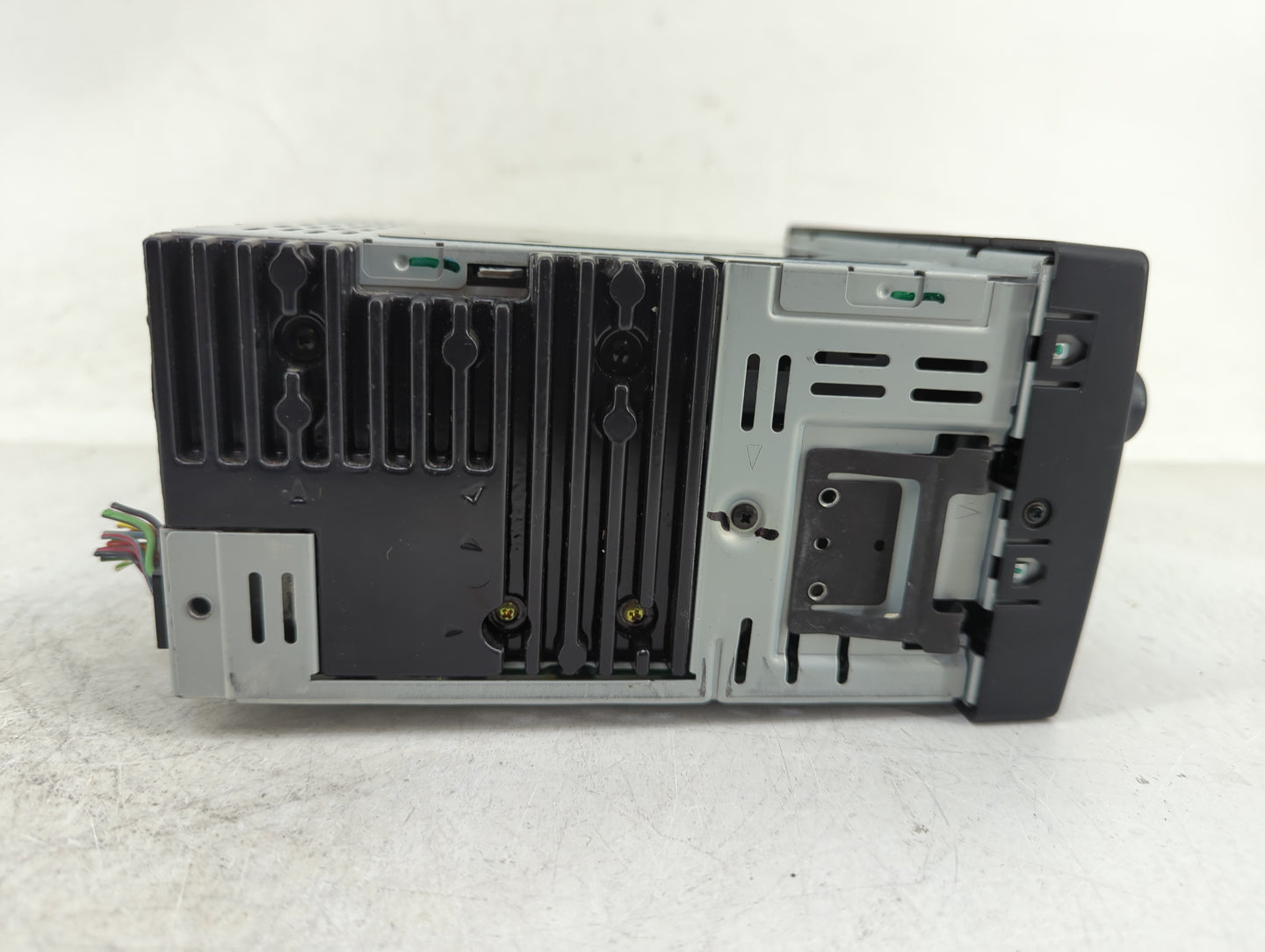 2004-2005 Ford Ranger Radio AM FM Cd Player Receiver Replacement P/N:4L5T-18C869-AE Fits Fits 2004 2005 OEM Used Auto Parts 