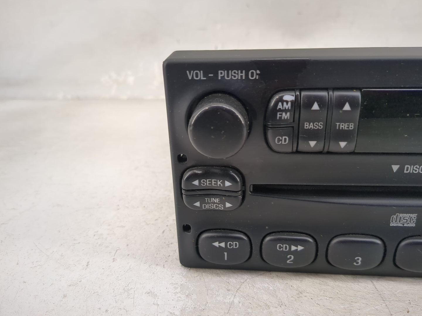 2004 Ford Ranger Radio AM FM Cd Player Receiver Replacement P/N:YW7F-18C815-CA DT107284 Fits OEM Used Auto Parts - Oemusedau