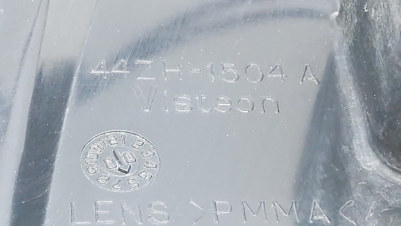 2001-2005 Ford Ranger Passenger Right Oem Front Light Lamp - Oemusedautoparts1.com