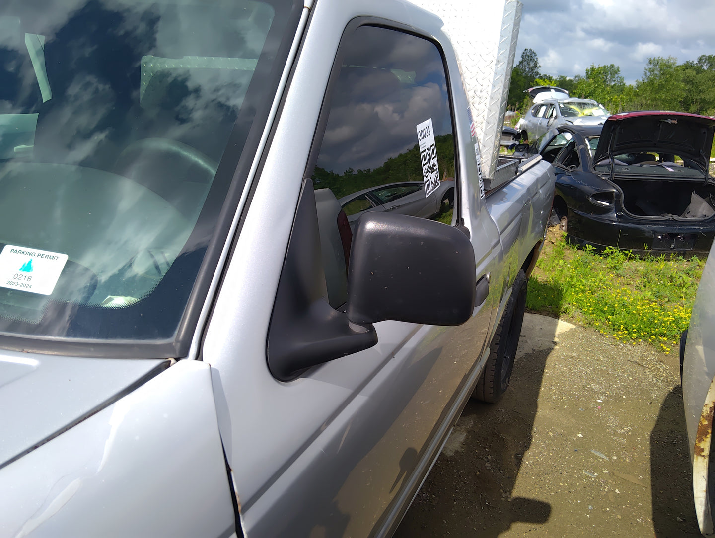 1995-2005 Ford Ranger Driver Side View Mirror - Left Door Mirror OEM Used - Oemusedautoparts1.com