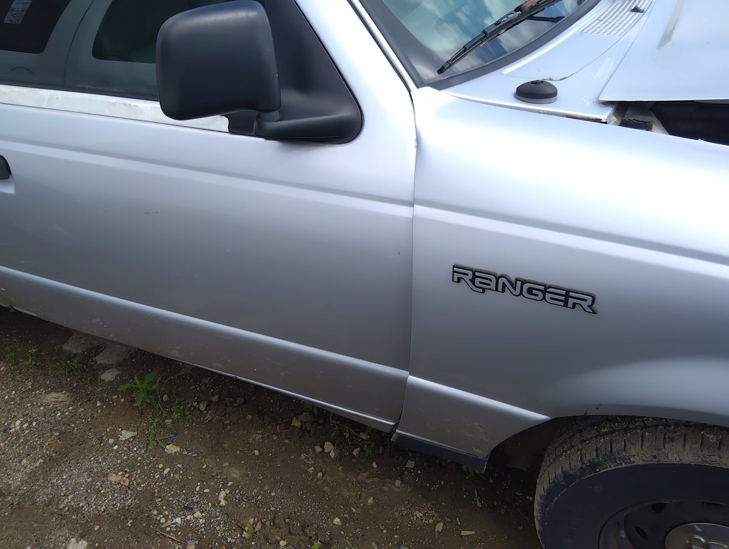 2003-2005 Ford Ranger Passenger Front Door Oem 5030539 - Oemusedautoparts1.com