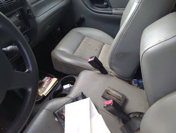 2004-2005 Ford Ranger Center Floor Console Fits Fits 2004 2005 OEM Used Auto Parts - Oemusedautoparts1.com