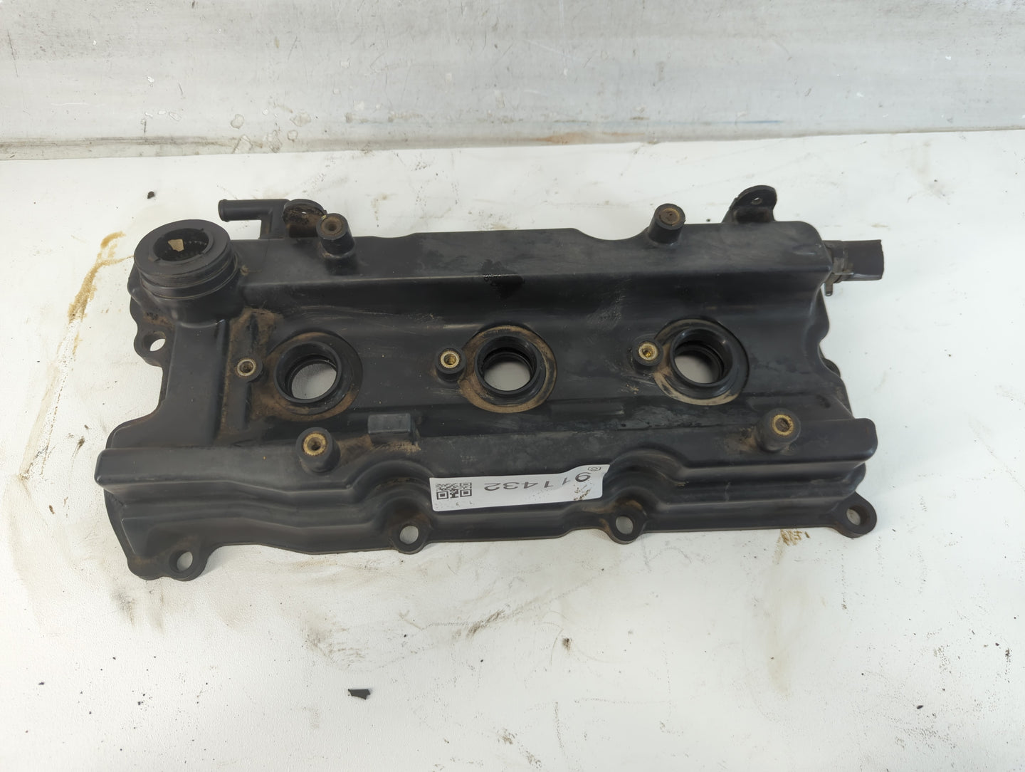 2004 Ford Ranger Driver Left Cylinder Head Valve Cover Fits OEM Used Auto Parts - Oemusedautoparts1.com