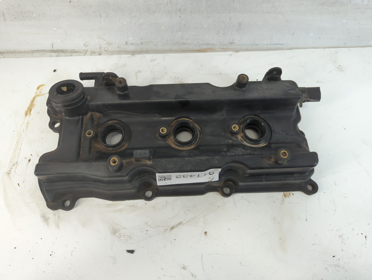 2004 Ford Ranger Driver Left Cylinder Head Valve Cover Fits OEM Used Auto Parts - Oemusedautoparts1.com