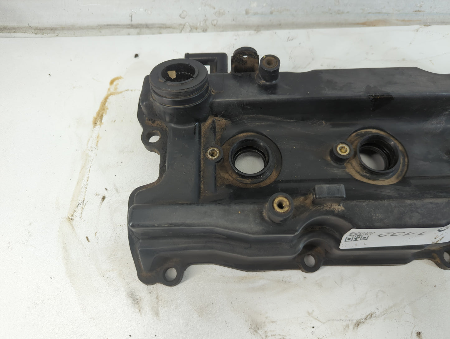 2004 Ford Ranger Driver Left Cylinder Head Valve Cover Fits OEM Used Auto Parts - Oemusedautoparts1.com