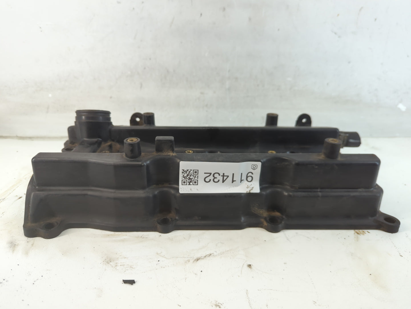 2004 Ford Ranger Driver Left Cylinder Head Valve Cover Fits OEM Used Auto Parts - Oemusedautoparts1.com