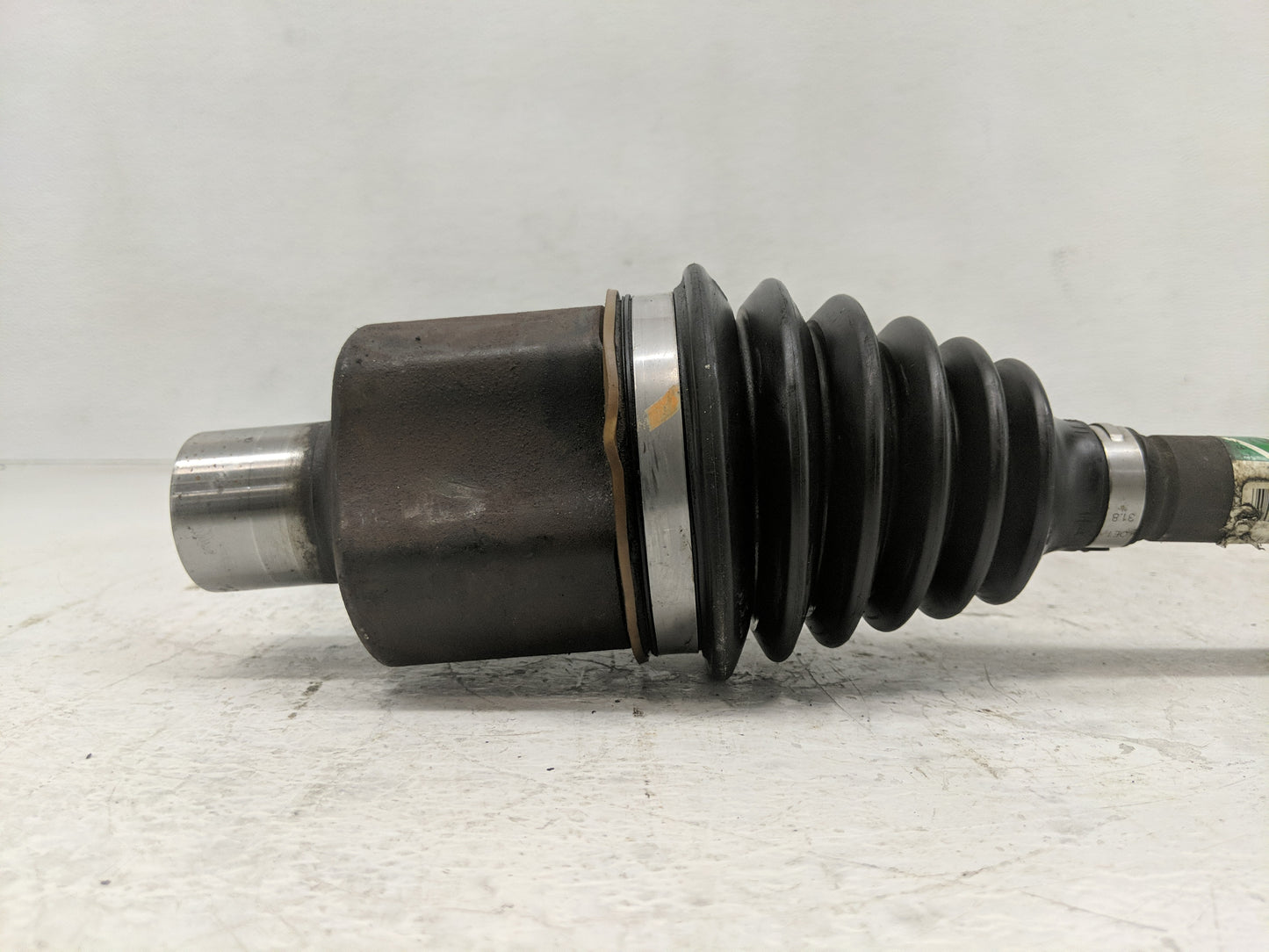 1996-2007 Ford Taurus Axle Shaft Front Driver Cv C/v - Oemusedautoparts1.com