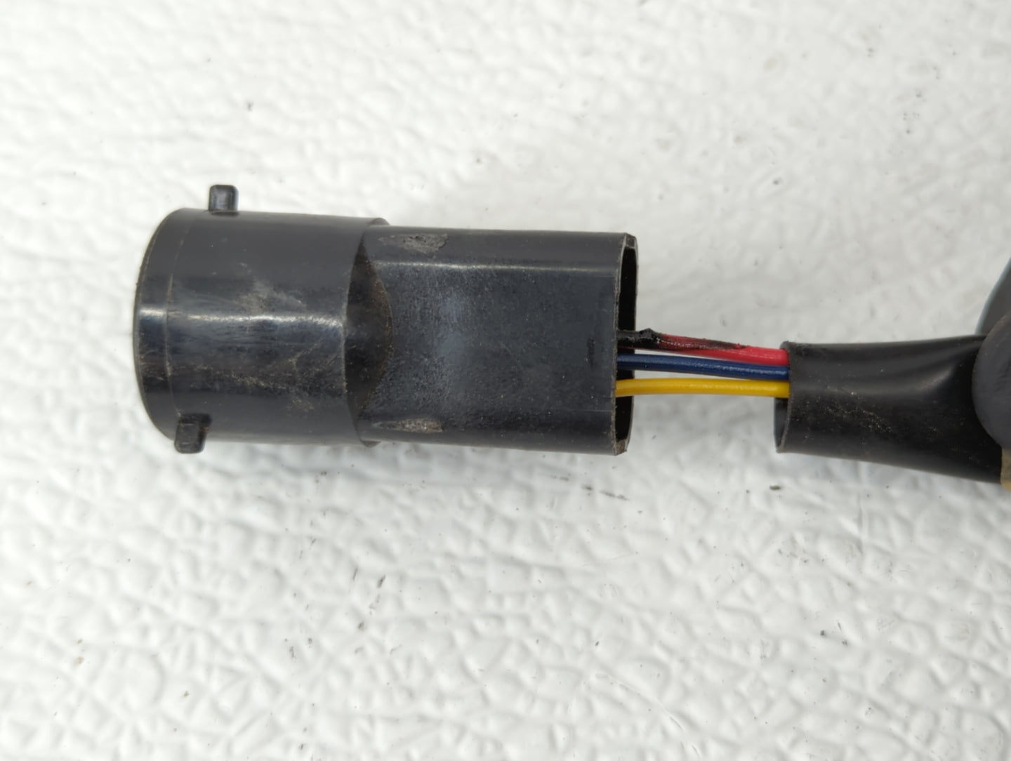 2002-2007 Ford Taurus Driver Side View Mirror - Left Door Mirror OEM Used - Oemusedautoparts1.com