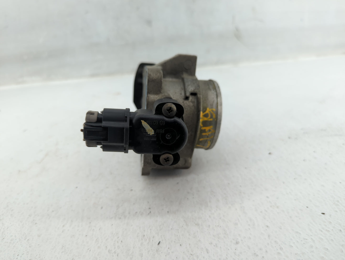 2000-2007 Ford Taurus Throttle Body Fits Fits 2000 2001 2002 2003 2004 2005 2006 2007 OEM Used Auto Parts - Oemusedautoparts