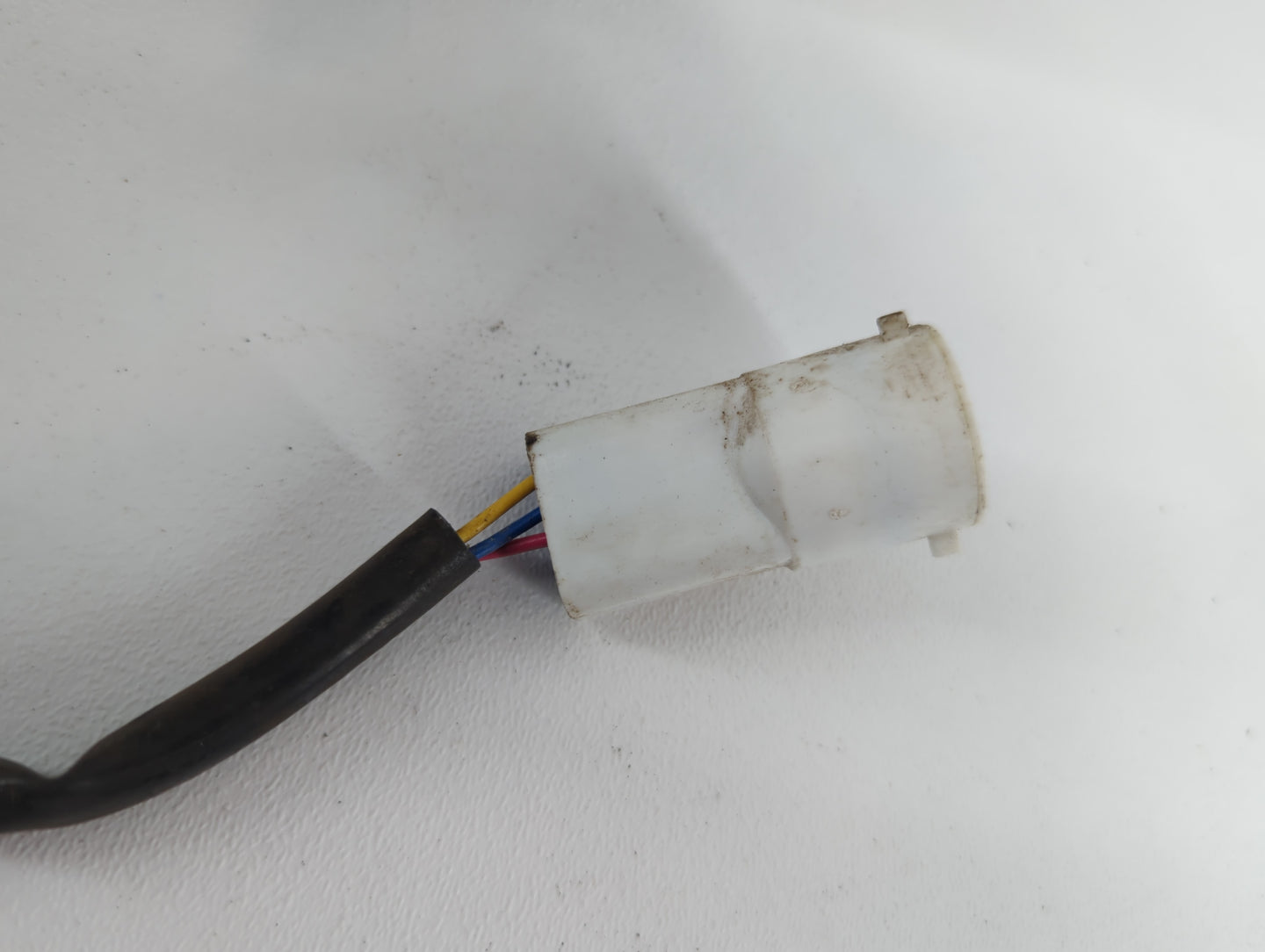 2002-2007 Ford Taurus Passenger Side View Mirror - Right Door Mirror OEM Used - Oemusedautoparts1.com