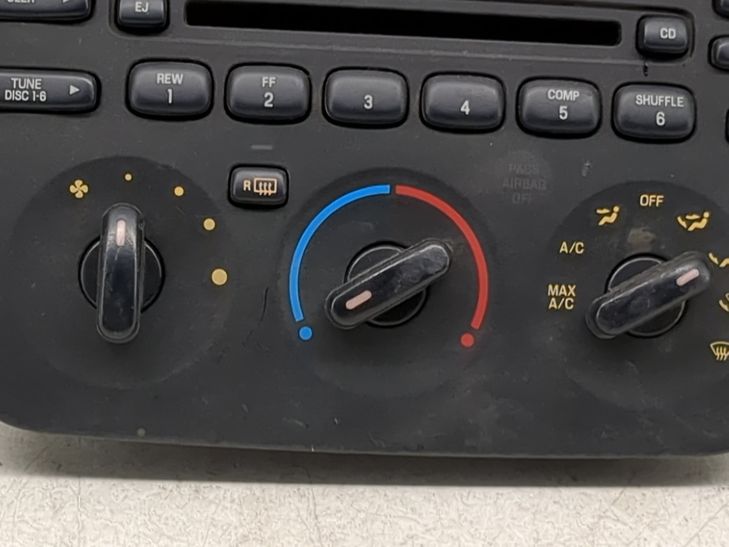 2004-2007 Ford Taurus Radio AM FM Cd Player Receiver Replacement P/N:4F1T-18C858-DC YF1F-18 Fits Fits 2004 2005 2006 2007 OE