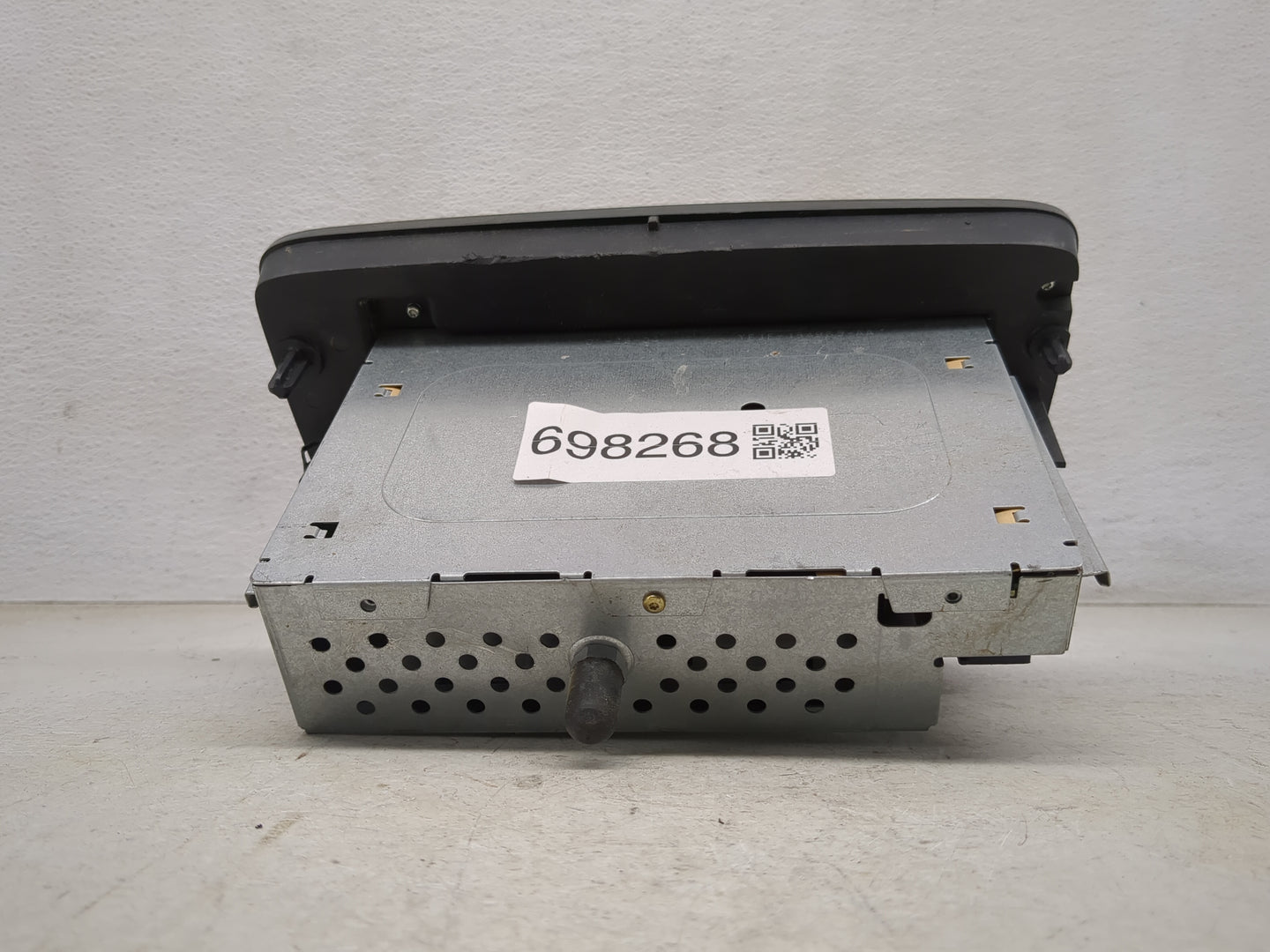 2004-2007 Ford Taurus Radio AM FM Cd Player Receiver Replacement P/N:4F1T-18C858-DC YF1F-18 Fits Fits 2004 2005 2006 2007 OE