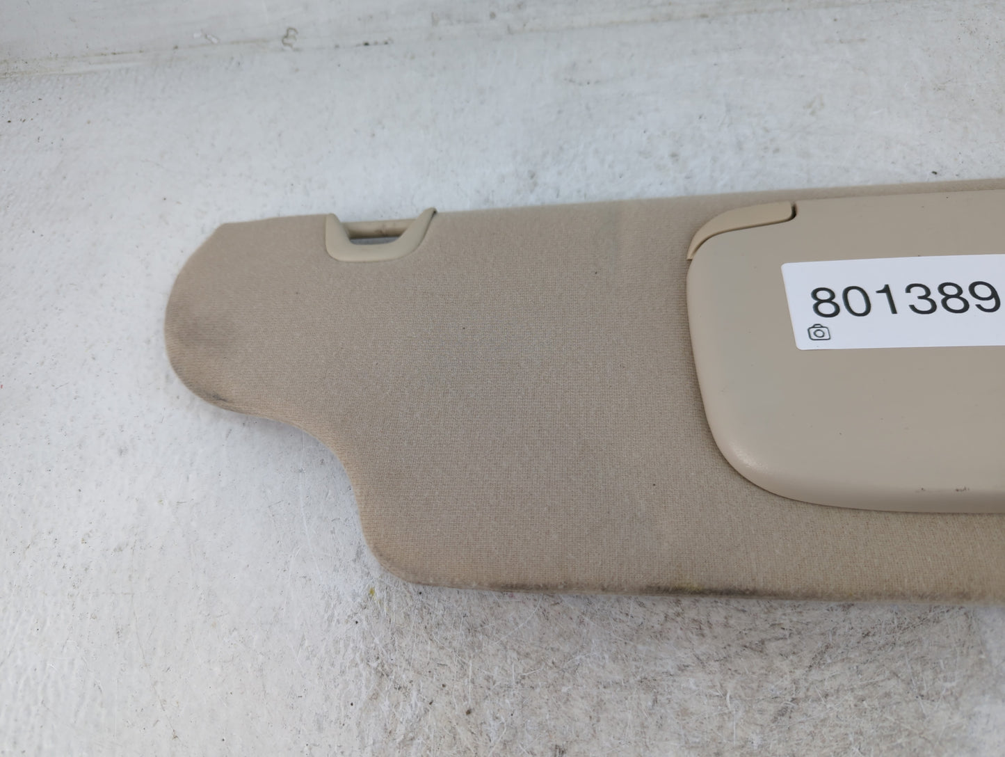 2004 Ford Taurus Sun Visor Shade Replacement Passenger Right Mirror Fits OEM Used Auto Parts - Oemusedautoparts1.com