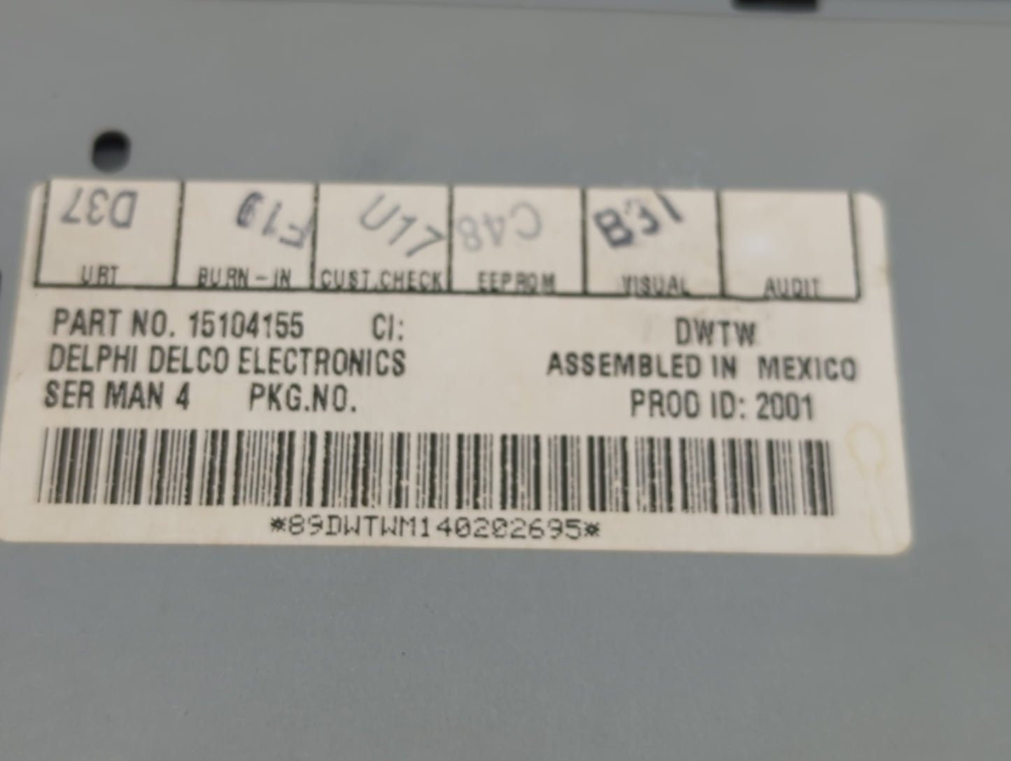2003-2005 Gmc Envoy Radio AM FM Cd Player Receiver Replacement Fits Fits 2003 2004 2005 2006 OEM Used Auto Parts - Oemusedau