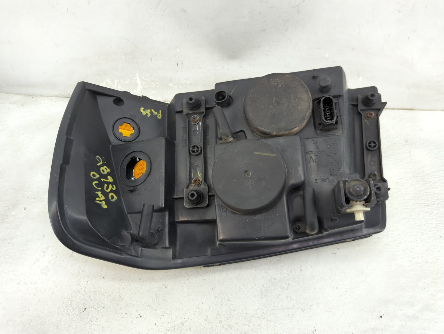 2002-2009 Gmc Envoy Passenger Right Oem Head Light Headlight Lamp - Oemusedautoparts1.com