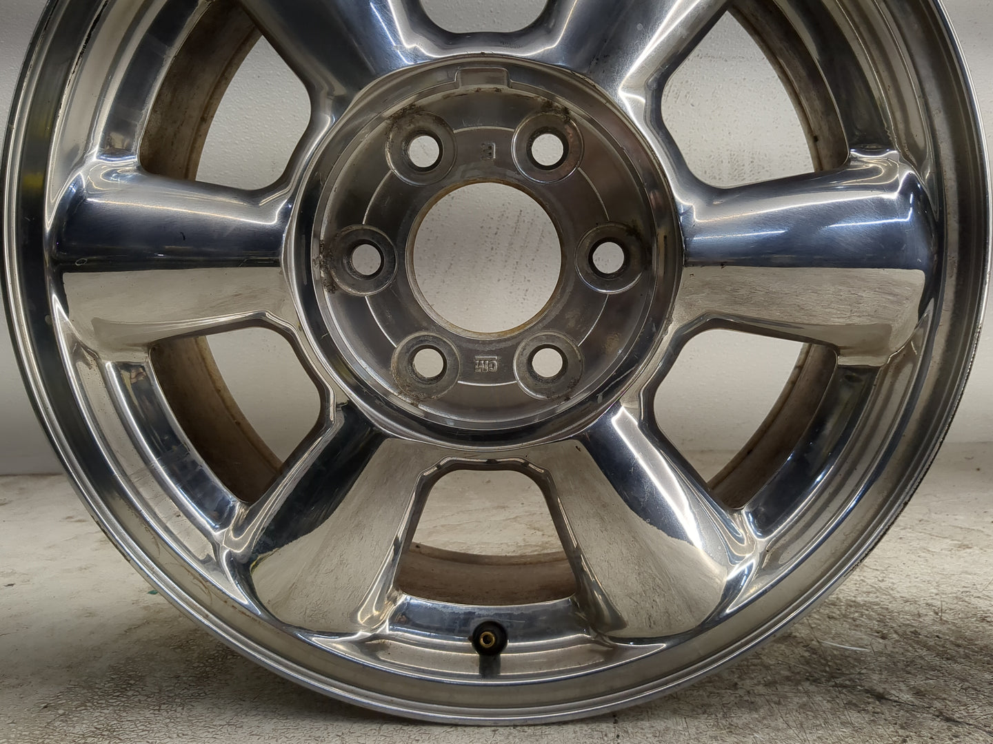 2002-2007 Gmc Envoy Oem Wheel Rim - Oemusedautoparts1.com