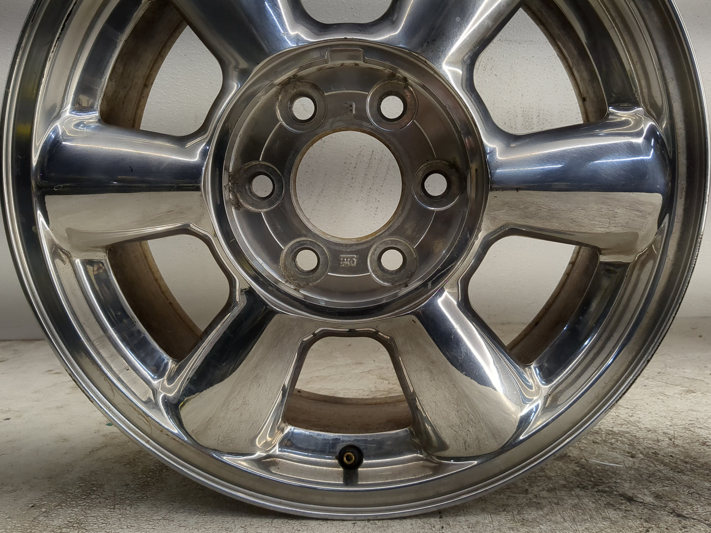 2002-2007 Gmc Envoy Oem Wheel Rim - Oemusedautoparts1.com