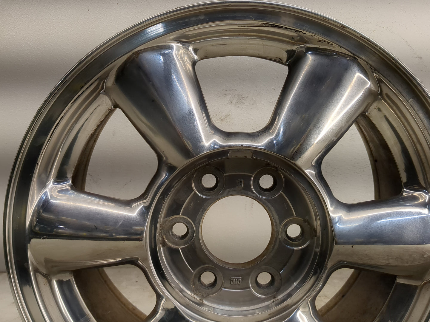 2002-2007 Gmc Envoy Oem Wheel Rim - Oemusedautoparts1.com