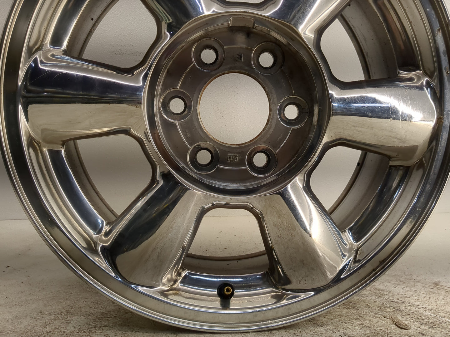2002-2007 Gmc Envoy Oem Wheel Rim - Oemusedautoparts1.com