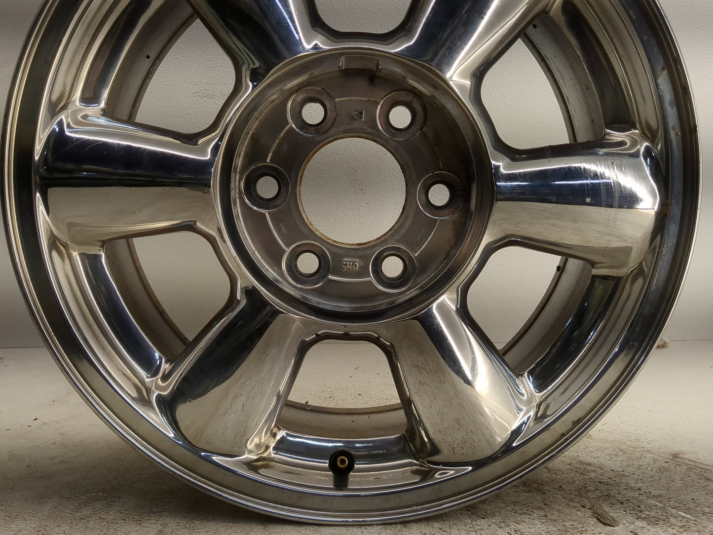 2002-2007 Gmc Envoy Oem Wheel Rim - Oemusedautoparts1.com