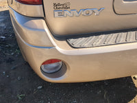2002-2009 Gmc Envoy Rear Bumper Assembly Oem 1207760 - Oemusedautoparts1.com