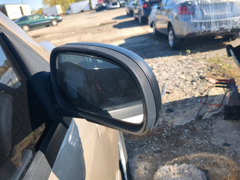 compare product 2002-2009 Gmc Envoy Passenger Side View Mirror - Right Door Mirror OEM Used