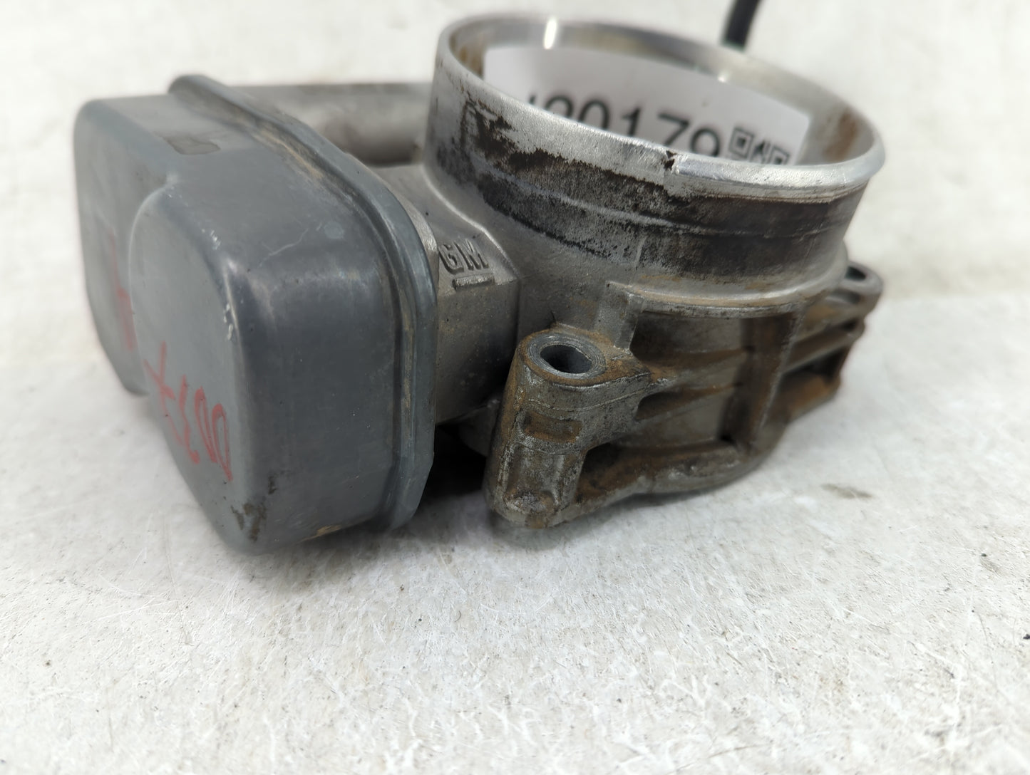 2003-2007 Gmc Envoy Throttle Body Fits Fits 2003 2004 2005 2006 2007 OEM Used Auto Parts - Oemusedautoparts1.com