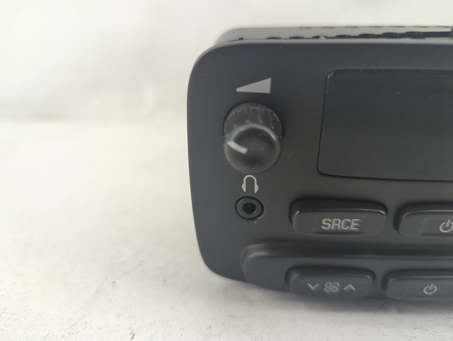 2004 Gmc Envoy Climate Control Module Temperature AC/Heater Replacement Fits OEM Used Auto Parts - Oemusedautoparts1.com